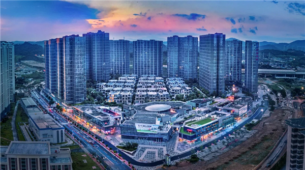 蘿崗·敏捷廣場盛大開業，超90%品牌首進長嶺街道，打造區域創新教育新地標